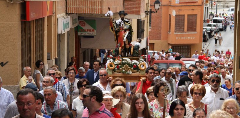 Medio centenar de pueblos honran a la Virgen y San Roque