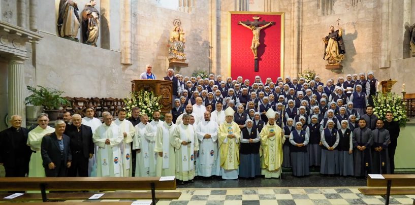 Los cardenales Blázquez y Osoro presiden en Valladolid la Eucaristía de acción de gracias por la aprobación pontificia de la congregación Marta y María
