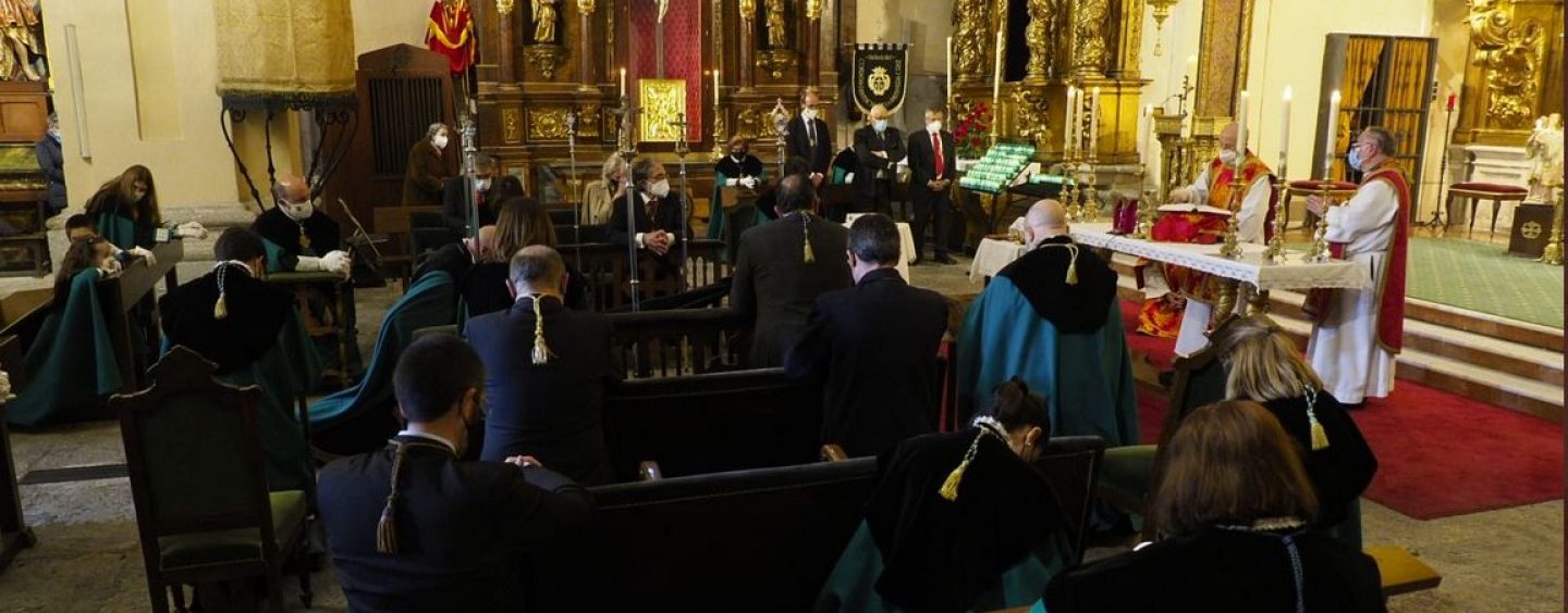 Don Ricardo preside la fiesta del ‘Lignum crucis’