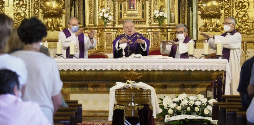 Funeral por el sacerdote Joaquín Camina