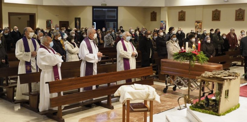 Funeral por el eterno dscanso del sacerdote Alejandro Carrillo Moreno