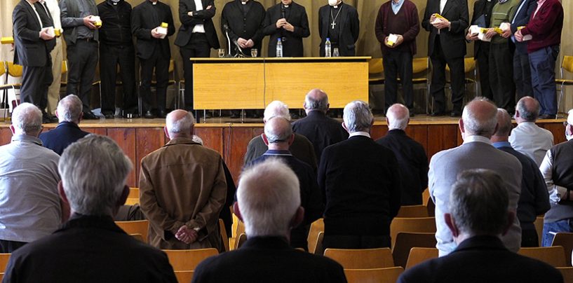 El Presbiterio festeja San Juan de Ávila y rinde homenaje a los sacerdotes que cumplen 60, 50 y 25 años de ordenación