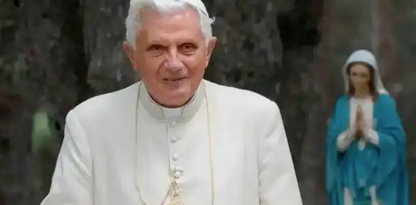 A través de la palabra y el silencio, Benedicto XVI nos ha mostrado que Dios es Amor