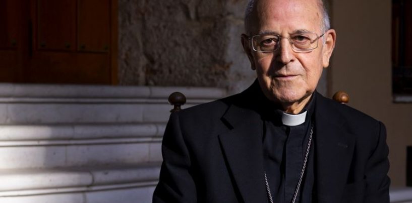 El arzobispo emérito de Valladolid, don Ricardo Blázquez, hospitalizado en Ávila